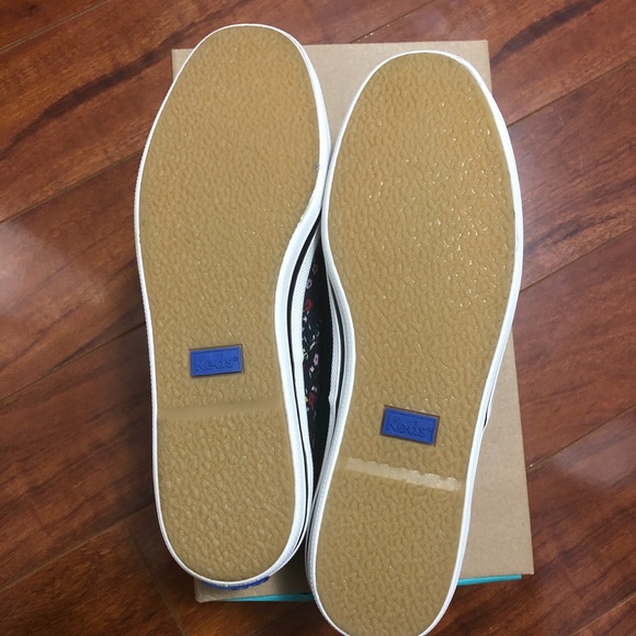 BNIB Keds x Kate Spade Floral Print Canvas Sneaker - Picture 5 of 6